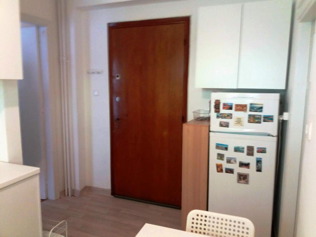 Renovated Apartment In The Center Of Atena Exterior foto